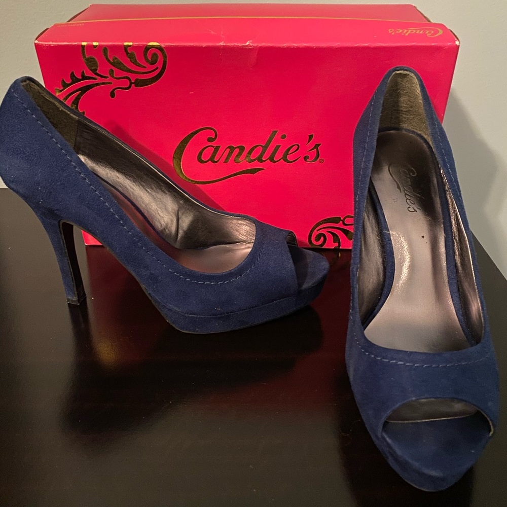 Candies Yunnis Blue Suede Open-Toed Heel